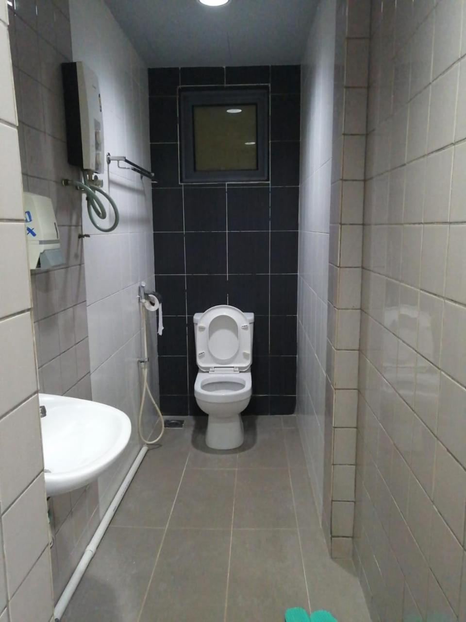 Hotel Rim Global Pj21 Kampong Baharu Sungai Way Zewnętrze zdjęcie