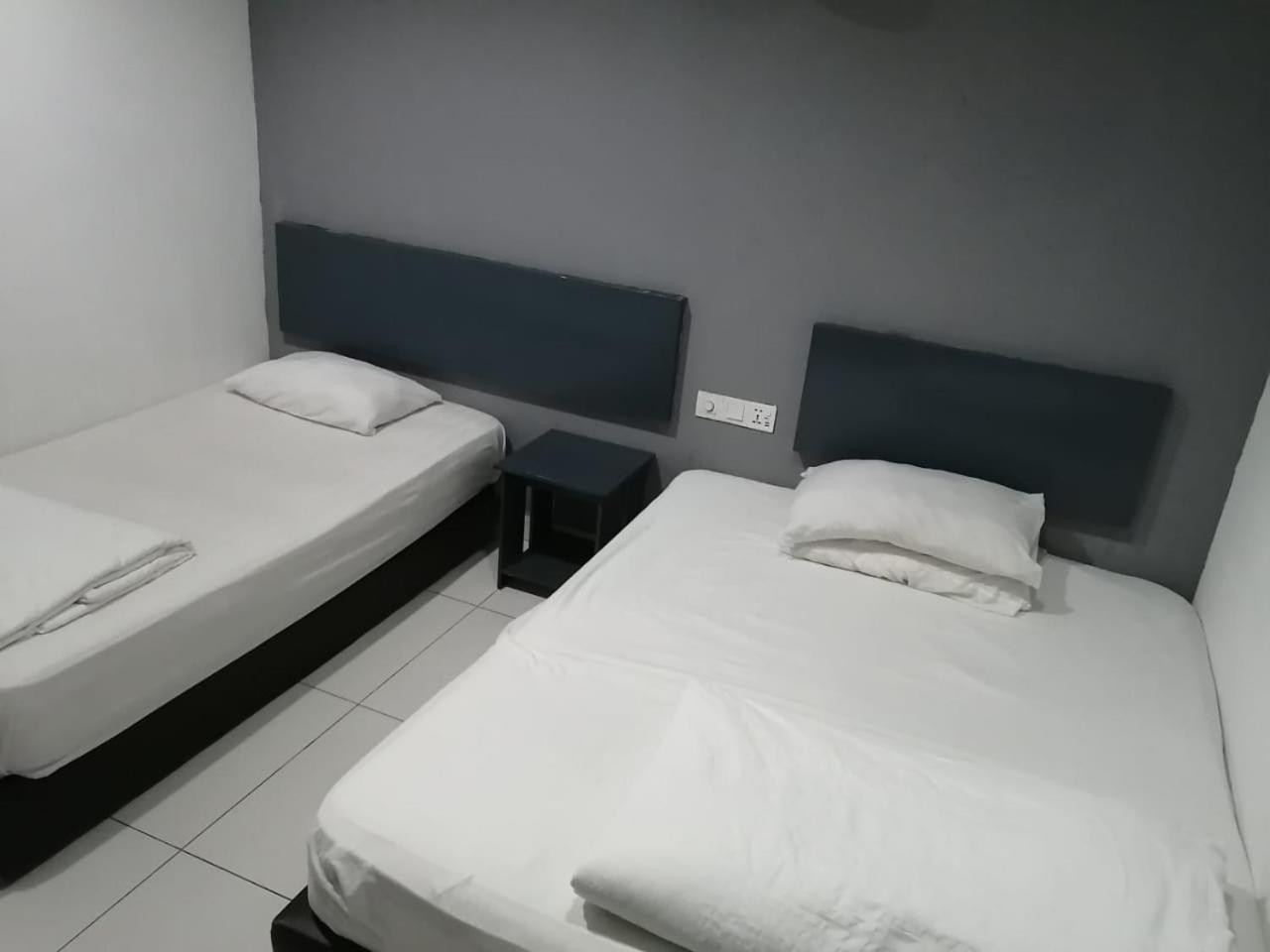 Hotel Rim Global Pj21 Kampong Baharu Sungai Way Zewnętrze zdjęcie